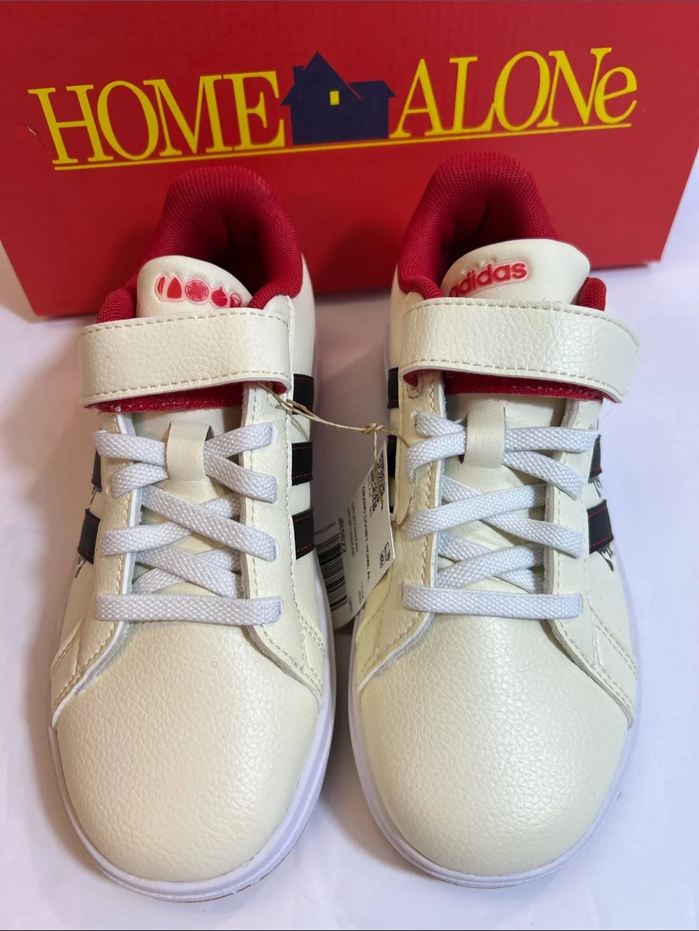 Adidas Grand Court Home Alone Kids Sneakers  shoes JR5622 Size 13K‎ New in Box